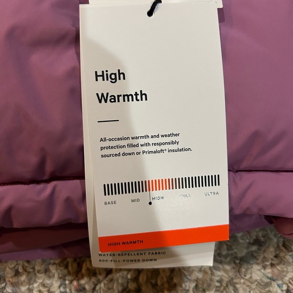 Lululemon Wunder Puff Jacket - Picture 2 of 5